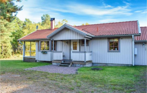Amazing Home In Mönsterås With Kitchen, Mönsterås